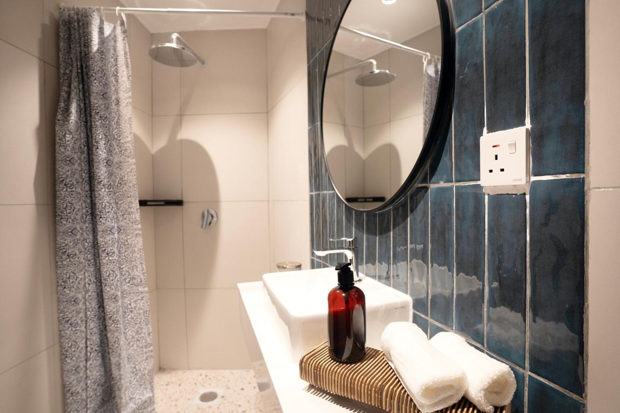 Ukiyo Suites بيتالينغ جايا المظهر الخارجي الصورة